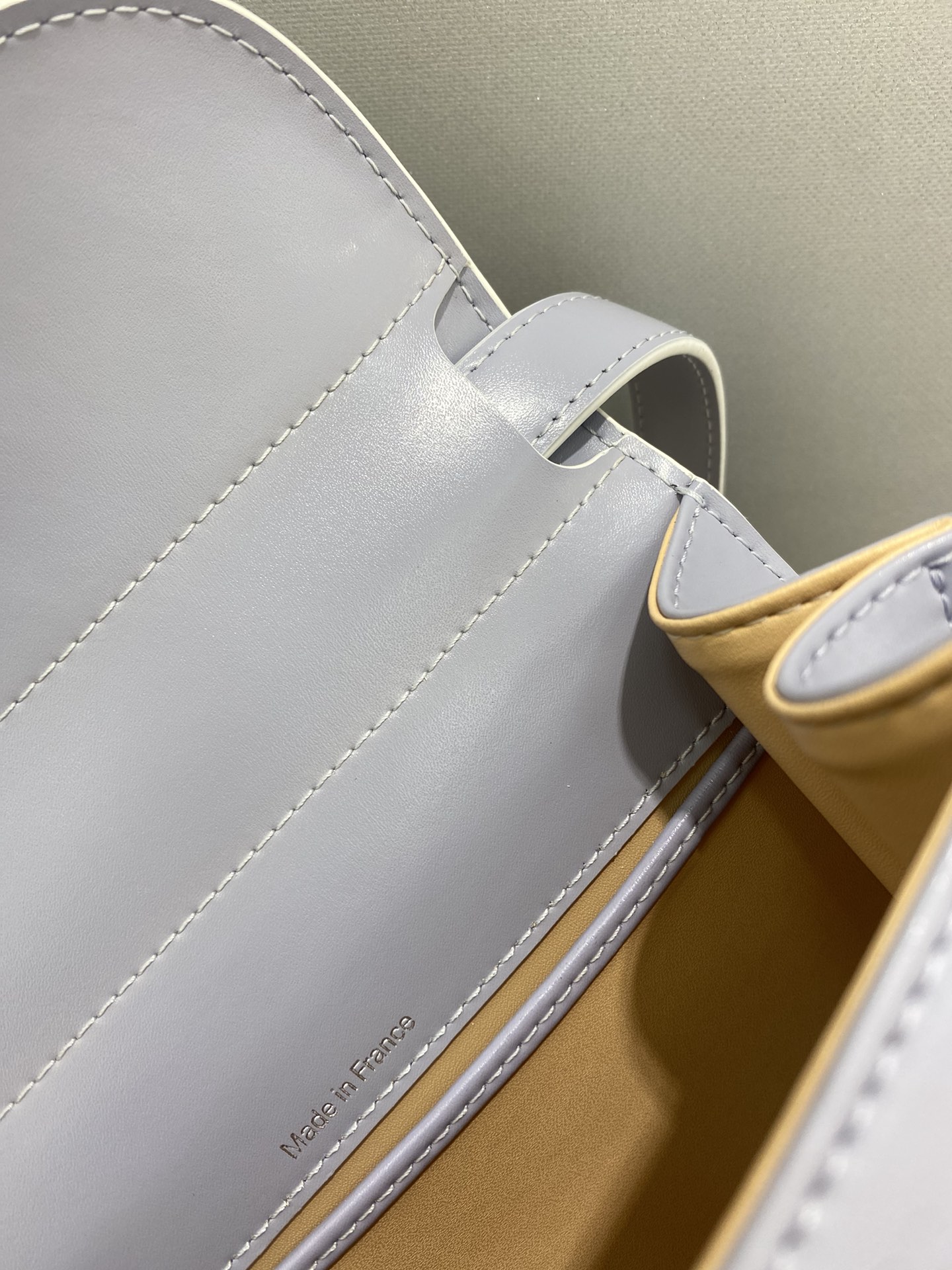 델보 브리앙 MM 박스백 스몰